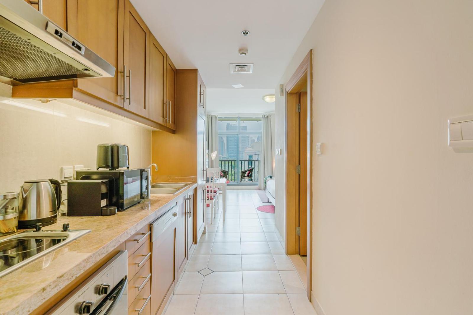 Rh - Beautiful Canal View, Sleek & Spacious Studio, Location Dubai